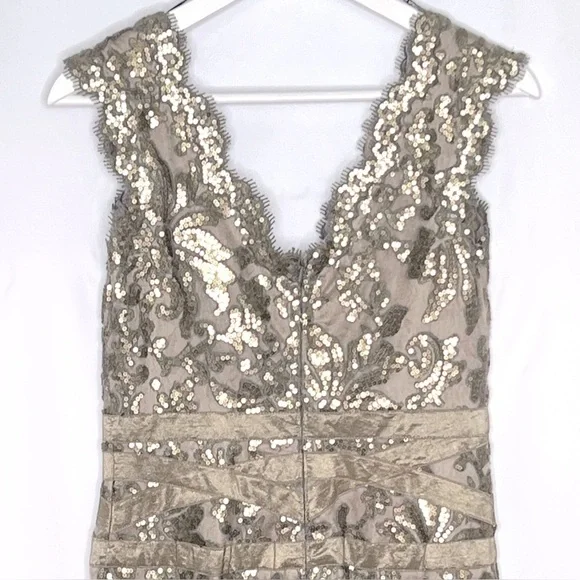 Tadashi Shoji Sequin Lace V-Neck Cocktail Dress - Picture 9 of 15